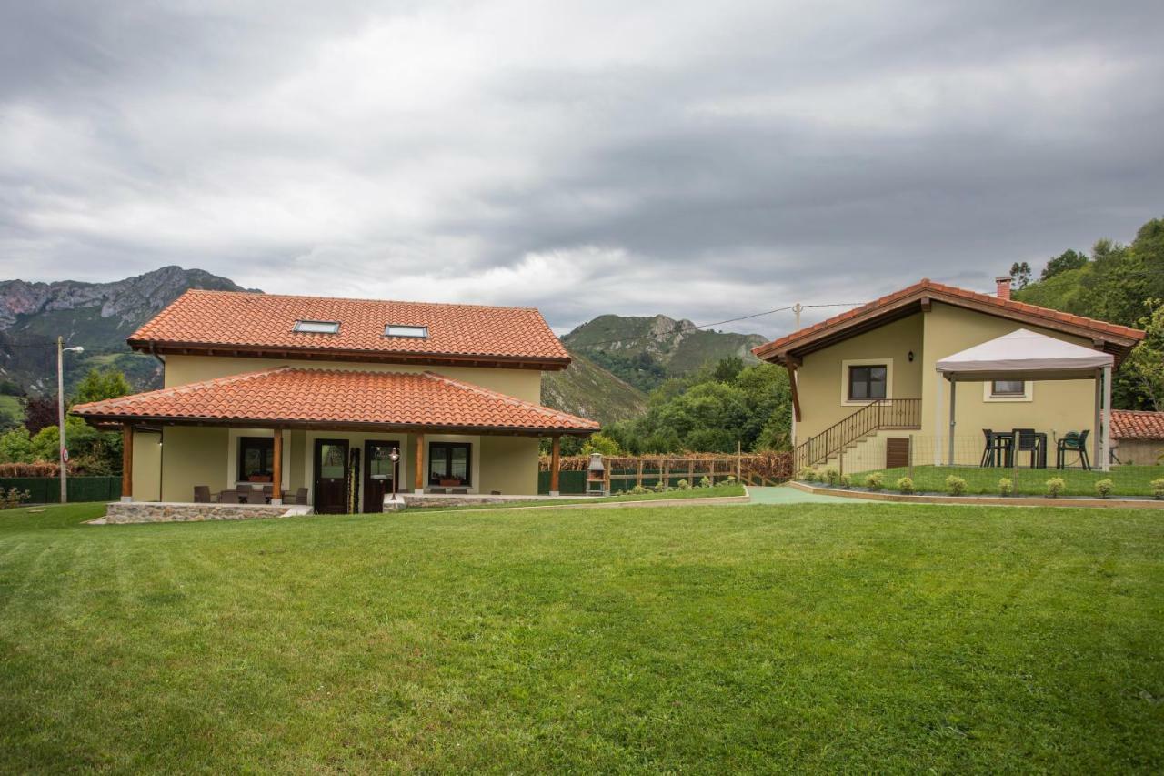 El Campo Mateo Apartamentos Cangas de Onis Luaran gambar
