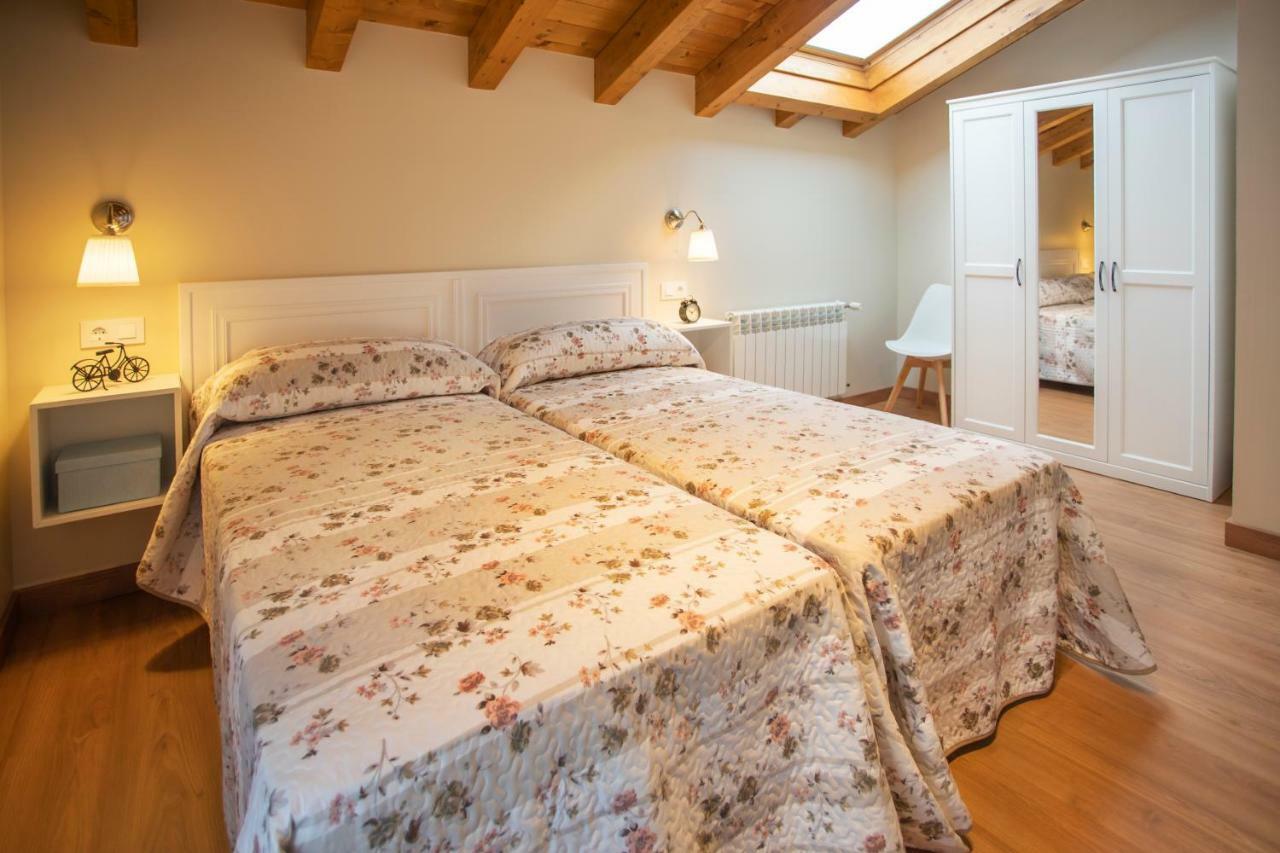 El Campo Mateo Apartamentos Cangas de Onis Luaran gambar
